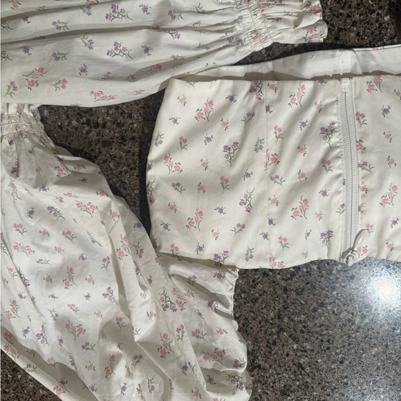 House of CB MILLICENT Puff Sleeve Crop Corset Top - Picture 9 of 11